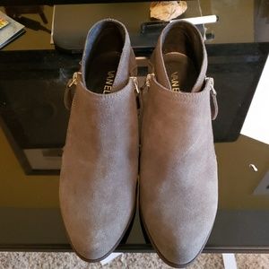 Van Eli booties